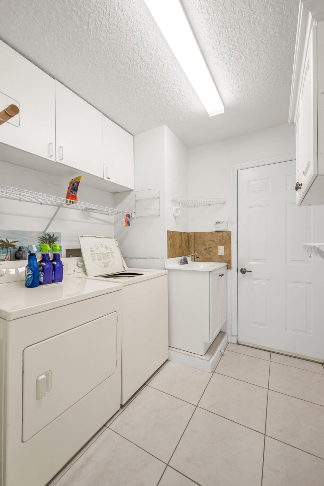 3407 SE Hart Circle, Port Saint Lucie, FL 34984 Photo