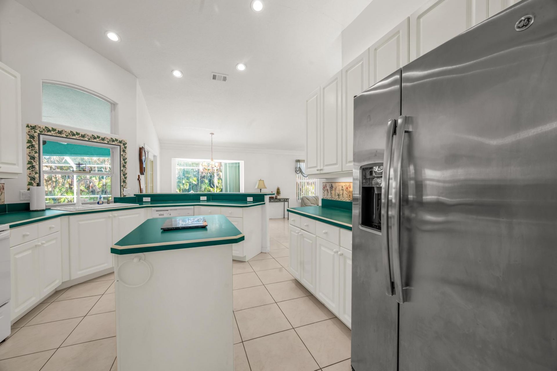 3407 SE Hart Circle, Port Saint Lucie, FL 34984 Photo