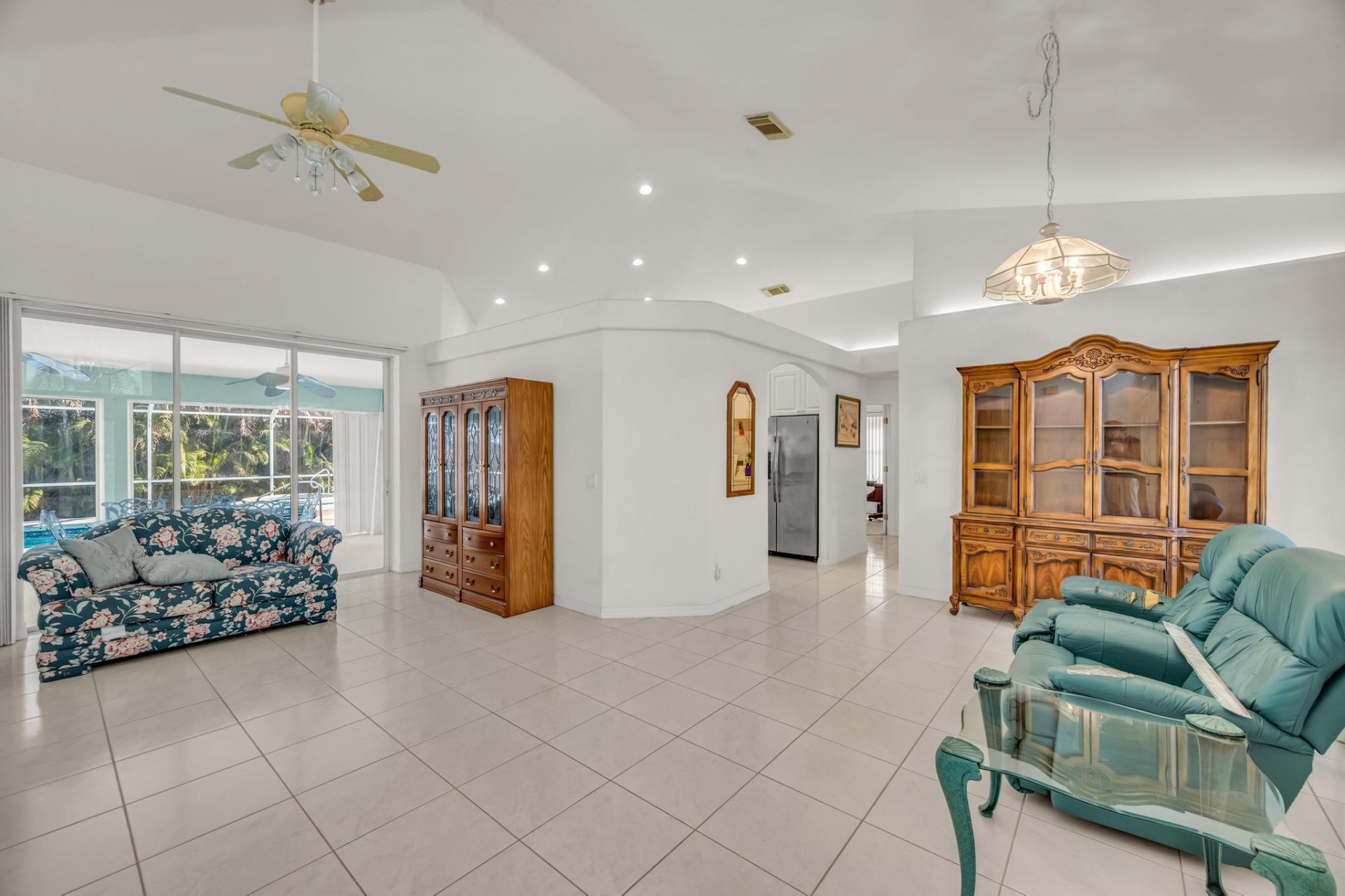 3407 SE Hart Circle, Port Saint Lucie, FL 34984 Photo