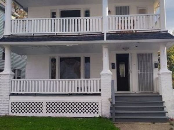 10724 Sprague Avenue , Cleveland, OH 44108