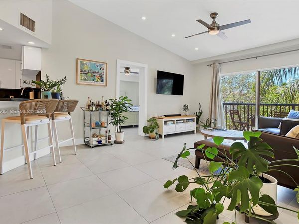 2009 SE 10th Ave , Unit 322, Fort Lauderdale, FL 33316