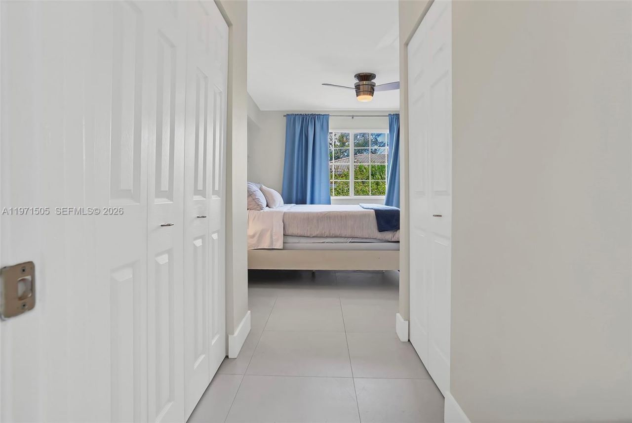 2009 SE 10th Ave , Unit 322, Fort Lauderdale, FL 33316 Photo