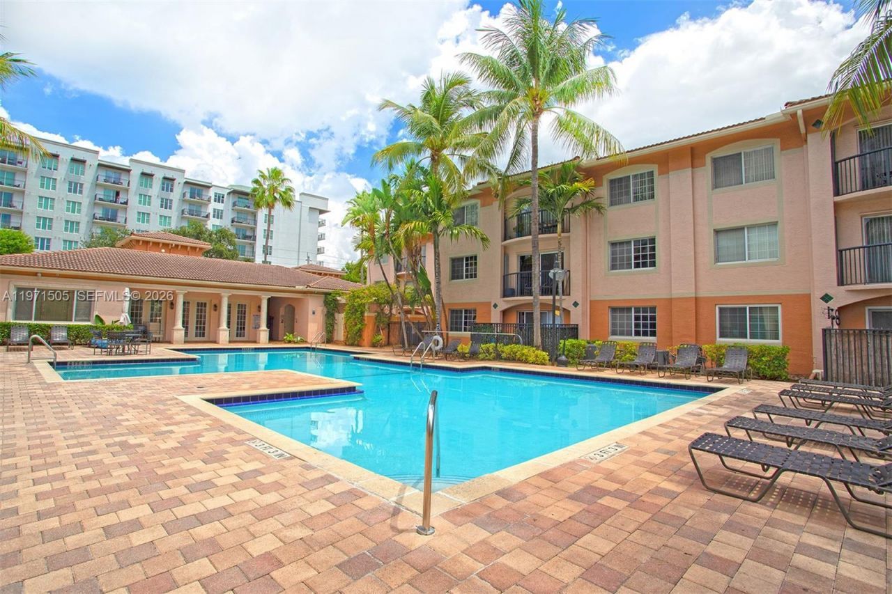 2009 SE 10th Ave , Unit 322, Fort Lauderdale, FL 33316 Photo