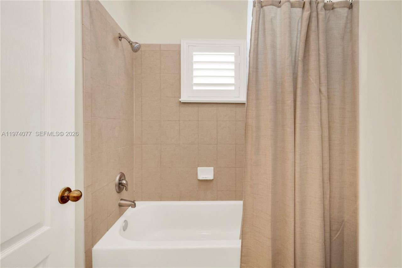 144 NE 32nd Ter , Homestead, FL 33033 Photo