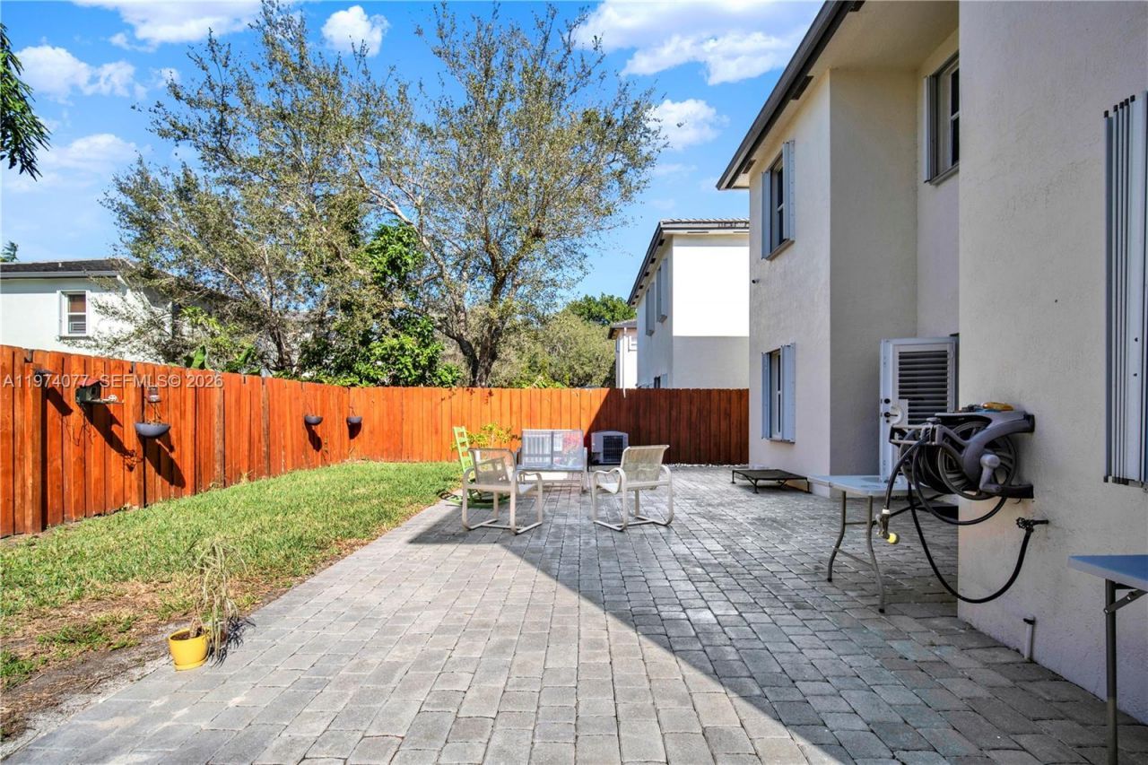 144 NE 32nd Ter , Homestead, FL 33033 Photo