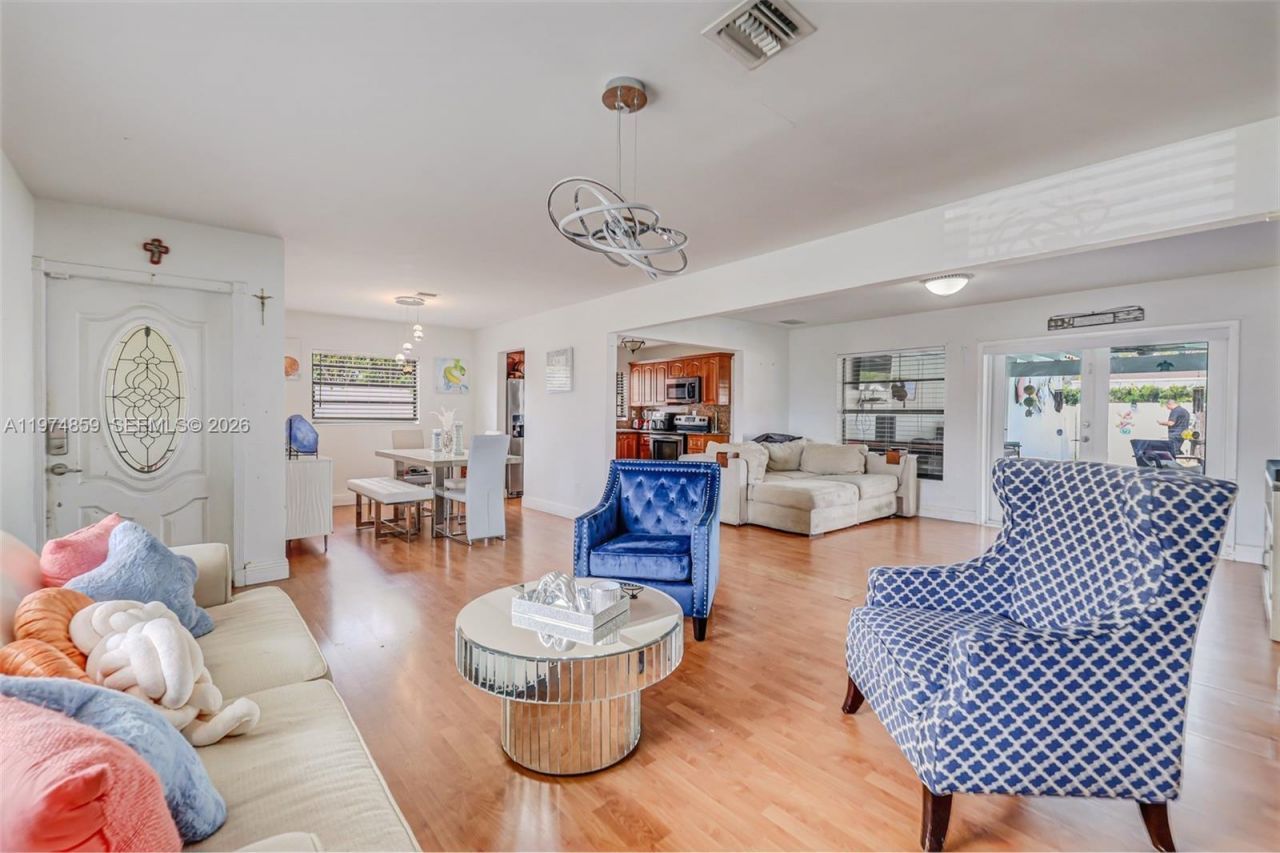 11751 SW 30th St , Miami, FL 33175 Photo