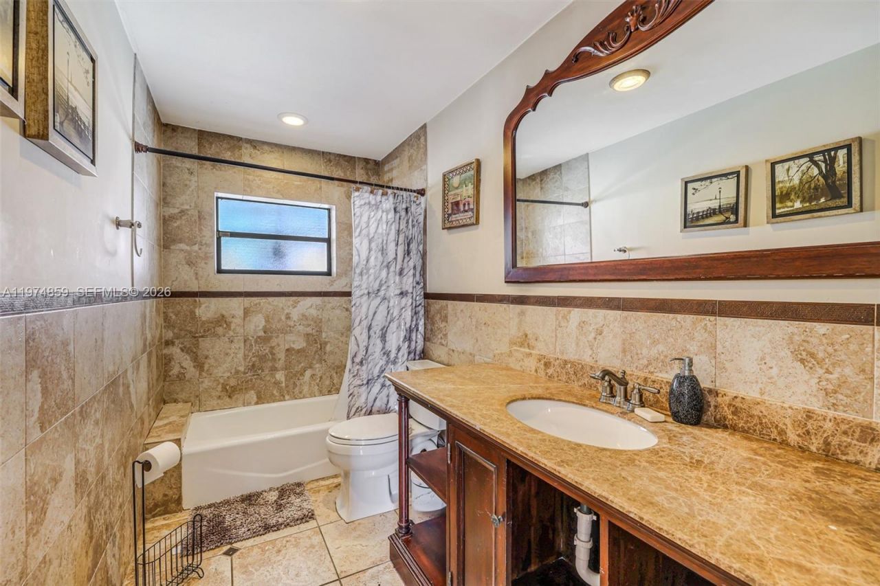 11751 SW 30th St , Miami, FL 33175 Photo