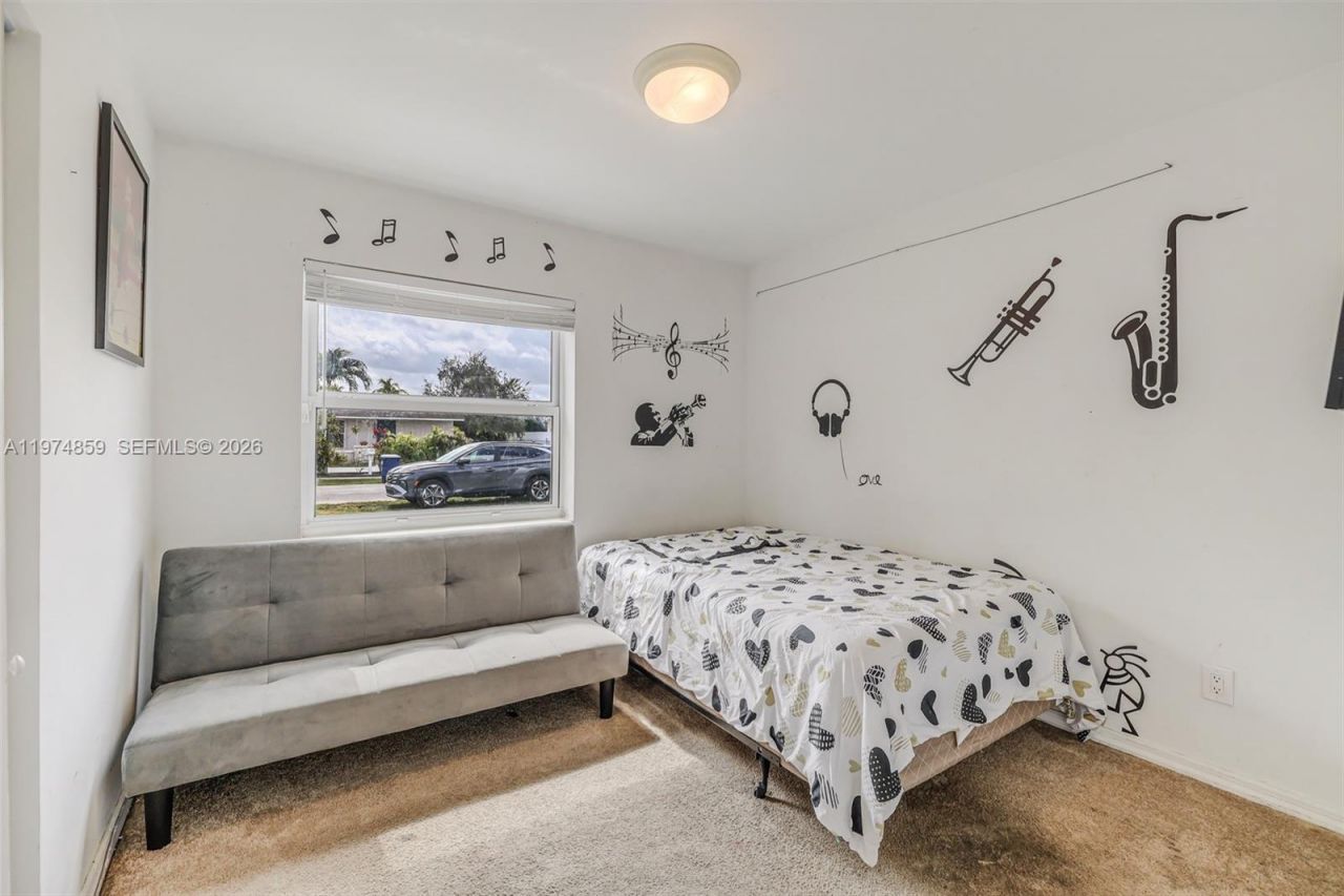 11751 SW 30th St , Miami, FL 33175 Photo