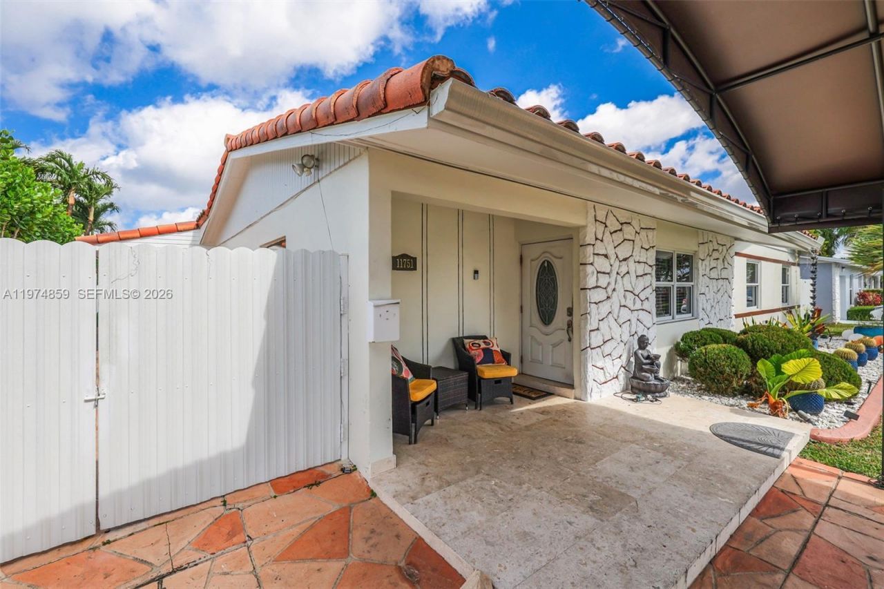 11751 SW 30th St , Miami, FL 33175 Photo