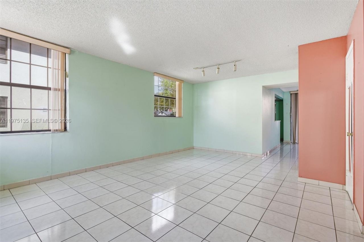 12253 SW 16th Ter, Unit 108-M, Miami, FL 33175 Photo