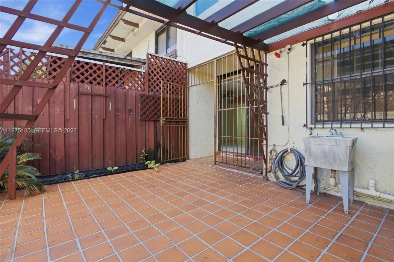 12253 SW 16th Ter , Unit 108-M, Miami, FL 33175 Photo