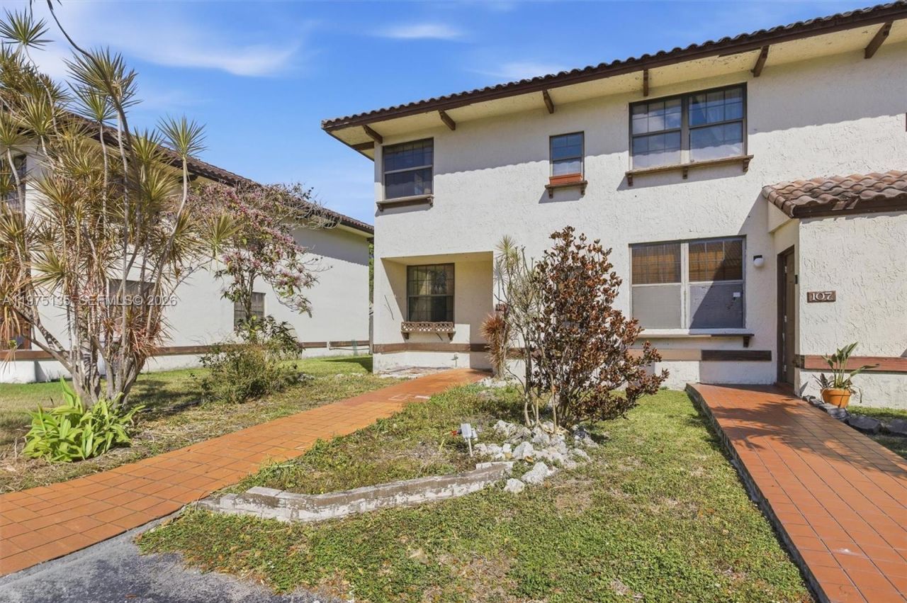12253 SW 16th Ter, Unit 108-M, Miami, FL 33175 Photo