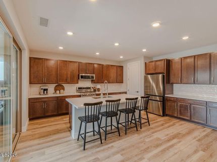 368 Porter Peak Drive, Carson City, NV 89701 Photo