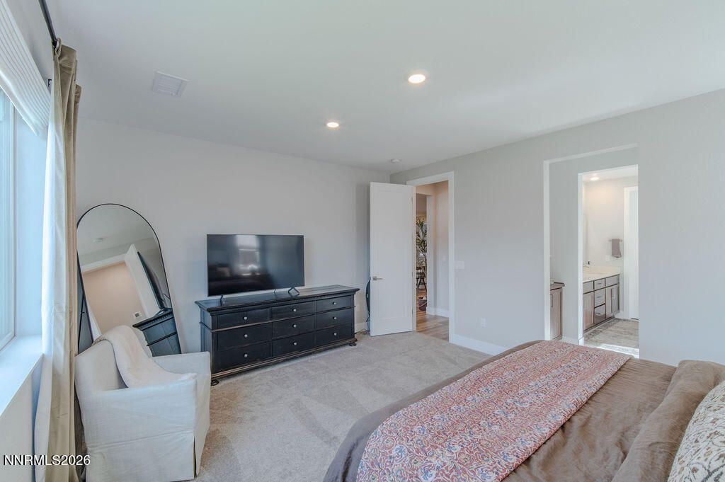 368 Porter Peak Drive, Carson City, NV 89701 Photo