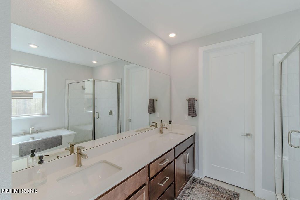 368 Porter Peak Drive, Carson City, NV 89701 Photo