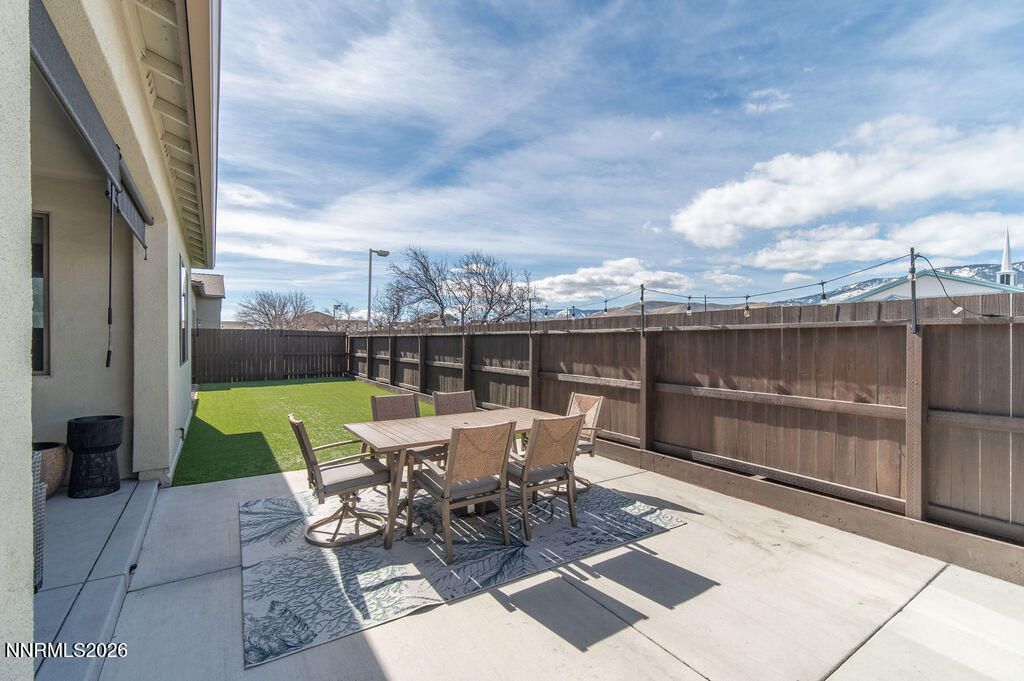 368 Porter Peak Drive, Carson City, NV 89701 Photo