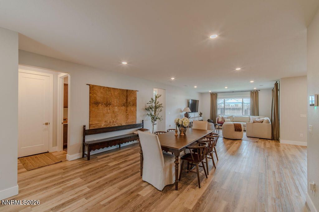 368 Porter Peak Drive, Carson City, NV 89701 Photo