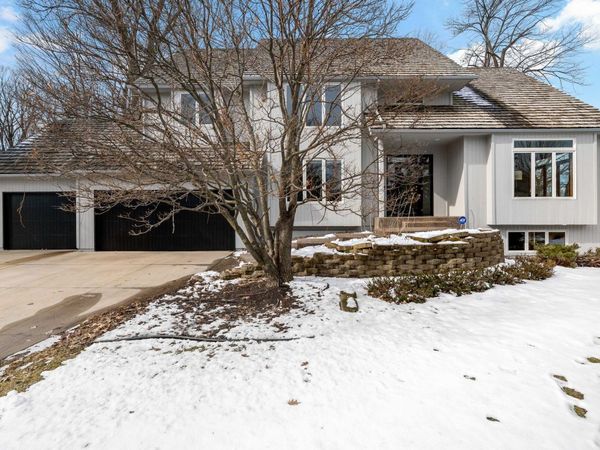 7993 Ranchview Lane N, Maple Grove, MN 55311