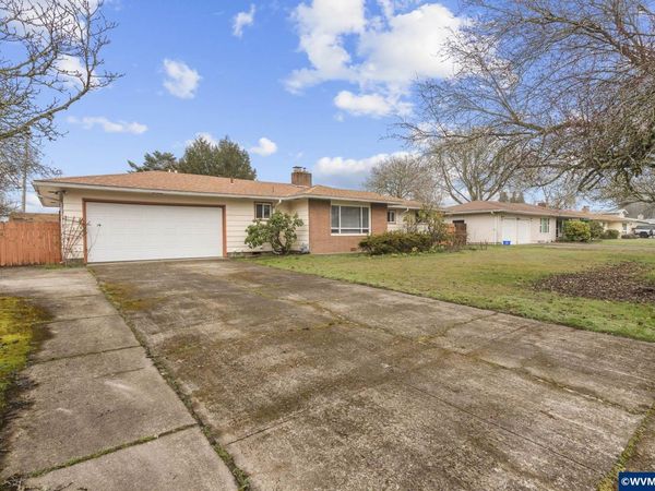 2922 Columbus St SE, Albany, OR 97322