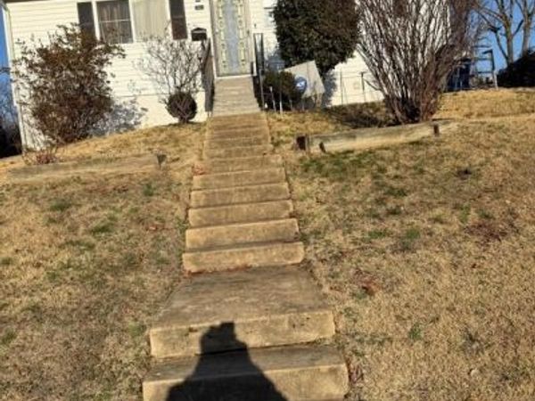 3845 PINEWOOD TERRACE, FALLS CHURCH, VA 22041