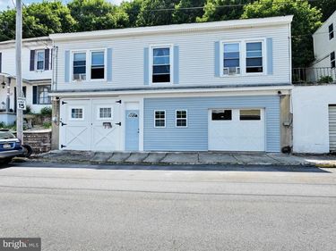 50 W SAVORY STREET , POTTSVILLE, PA 17901