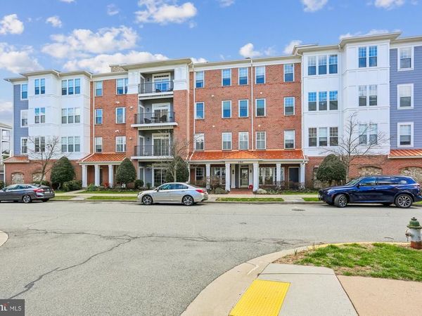 150 CHEVY CHASE STREET, Unit 205, GAITHERSBURG, MD 20878