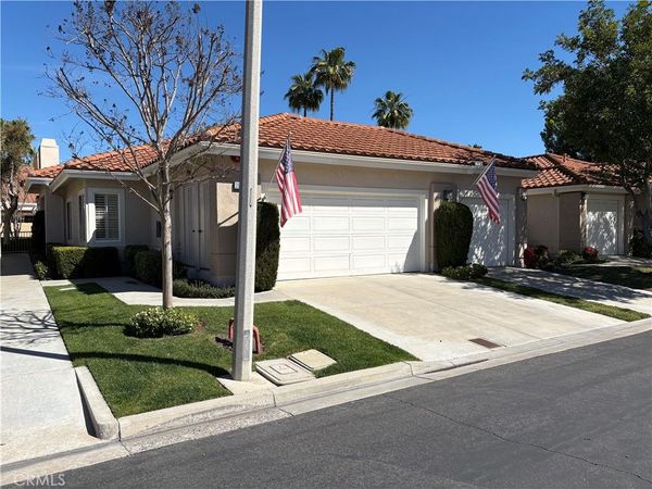 28923 Paseo Caravella, Mission Viejo, CA 92692