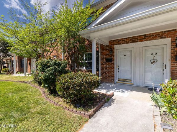 481 Broome Rd, Knoxville, TN 37909