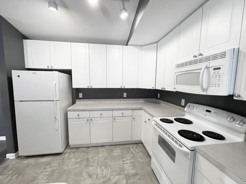 3827 Carberry Drive, Dublin, OH 43016 Photo 11