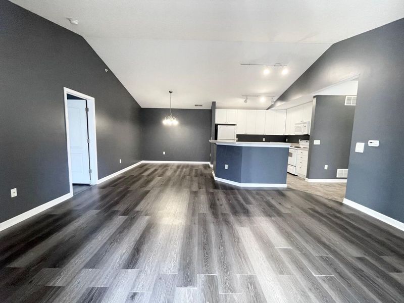 3827 Carberry Drive, Dublin, OH 43016 Photo 3