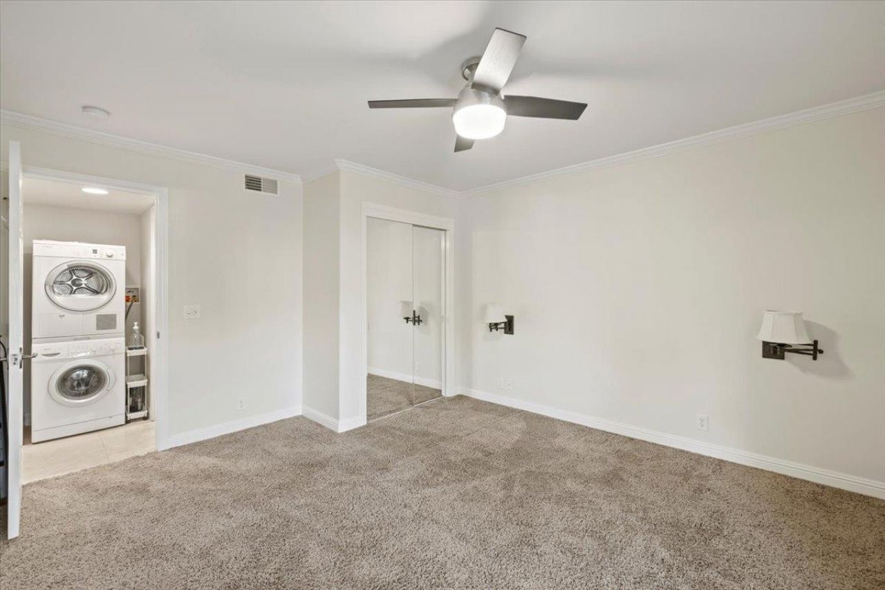 2418 Larkspur Ln #227, Unit 227, Sacramento, CA 95825 Photo