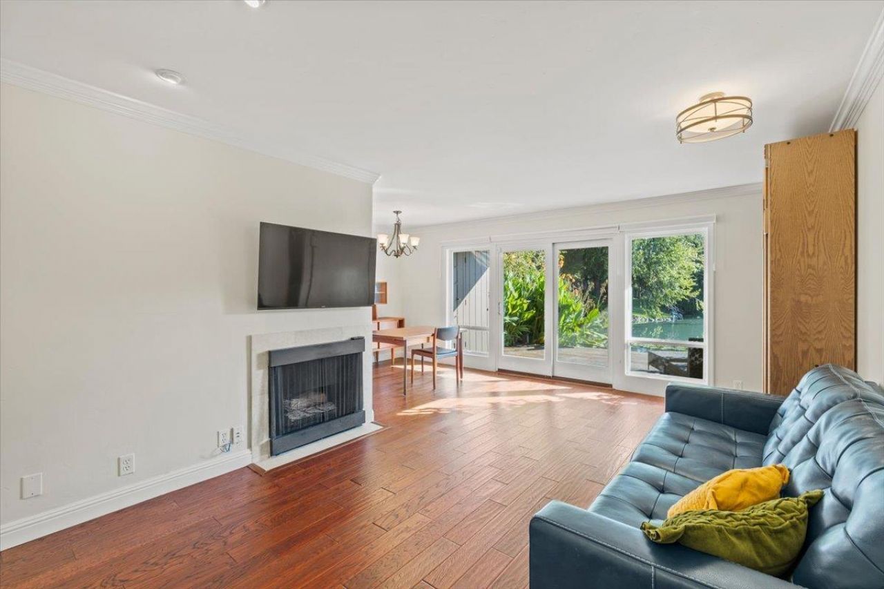 2418 Larkspur Ln #227, Unit 227, Sacramento, CA 95825 Photo