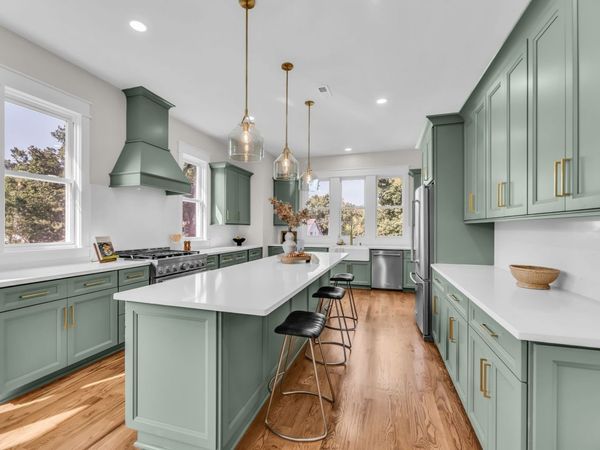 323 50th Ave N, Nashville, TN 37209