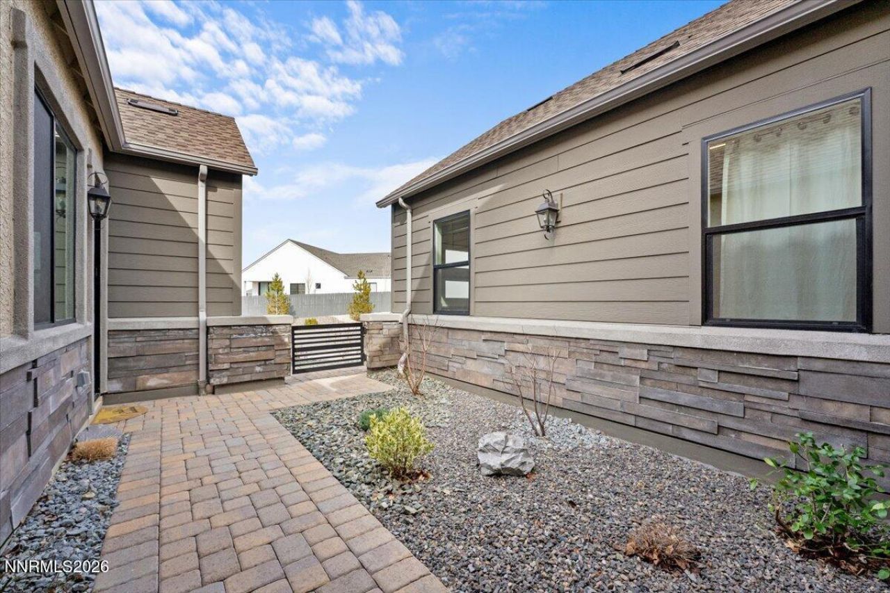 2982 Saddle Peak Drive, Reno, NV 89521 Photo