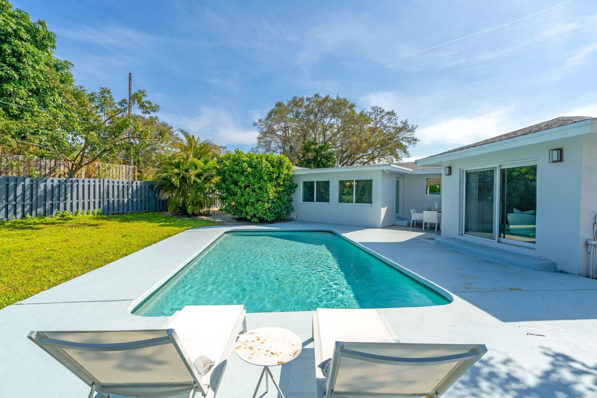 465 NW 11th St Street, Boca Raton, FL 33432 Photo