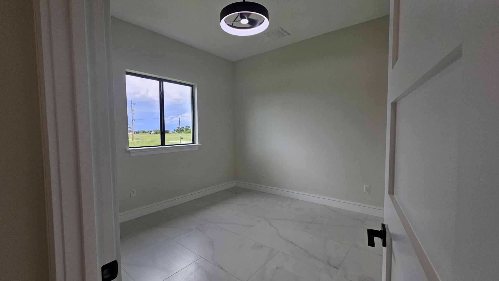 3410 NW 39th Lane, Cape Coral, FL 33993 Photo