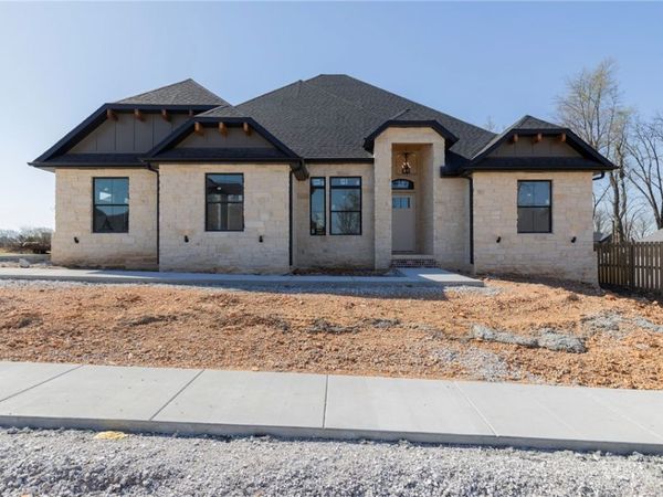 921 Greenhorn Street , Bentonville, AR 72712