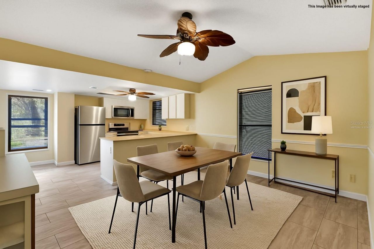 5017 80th Avenue Circle E, Sarasota, FL 34243 Photo