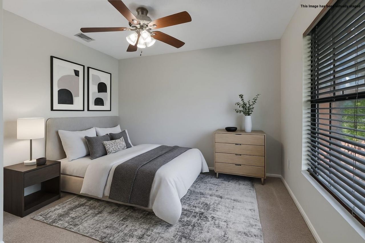 5017 80th Avenue Circle E, Sarasota, FL 34243 Photo