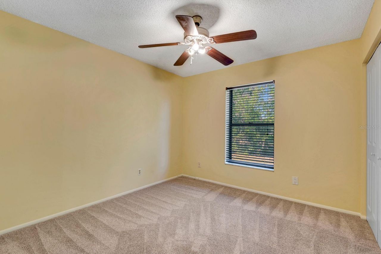 5017 80th Avenue Circle E, Sarasota, FL 34243 Photo