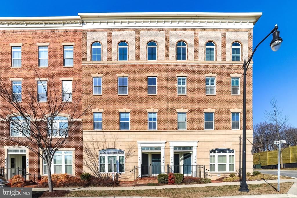 454 Exchange Avenue, Unit 454, Gaithersburg, MD 20878 Main Photo
