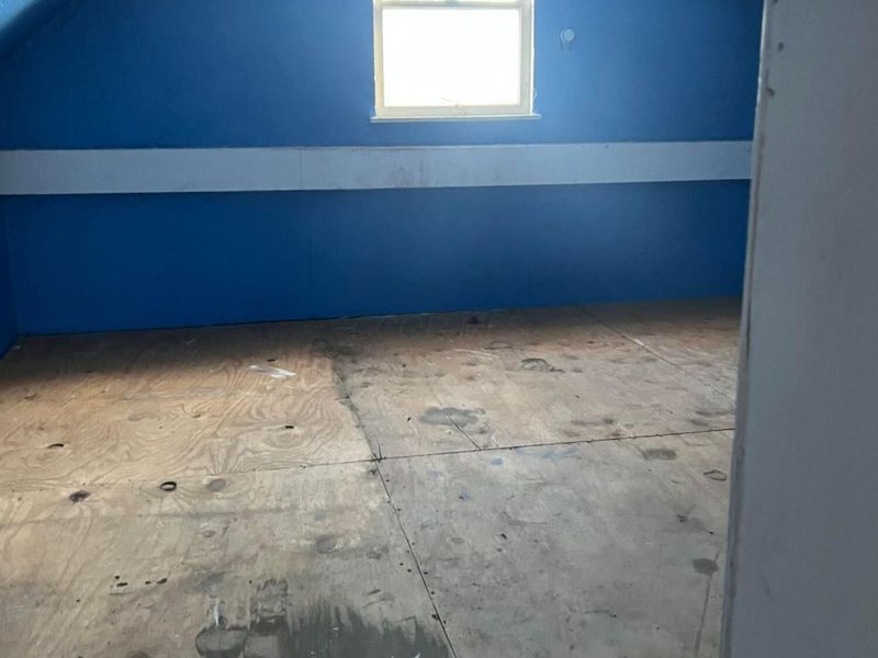 408 W Front Street , New Holland, OH 43145 Photo 9