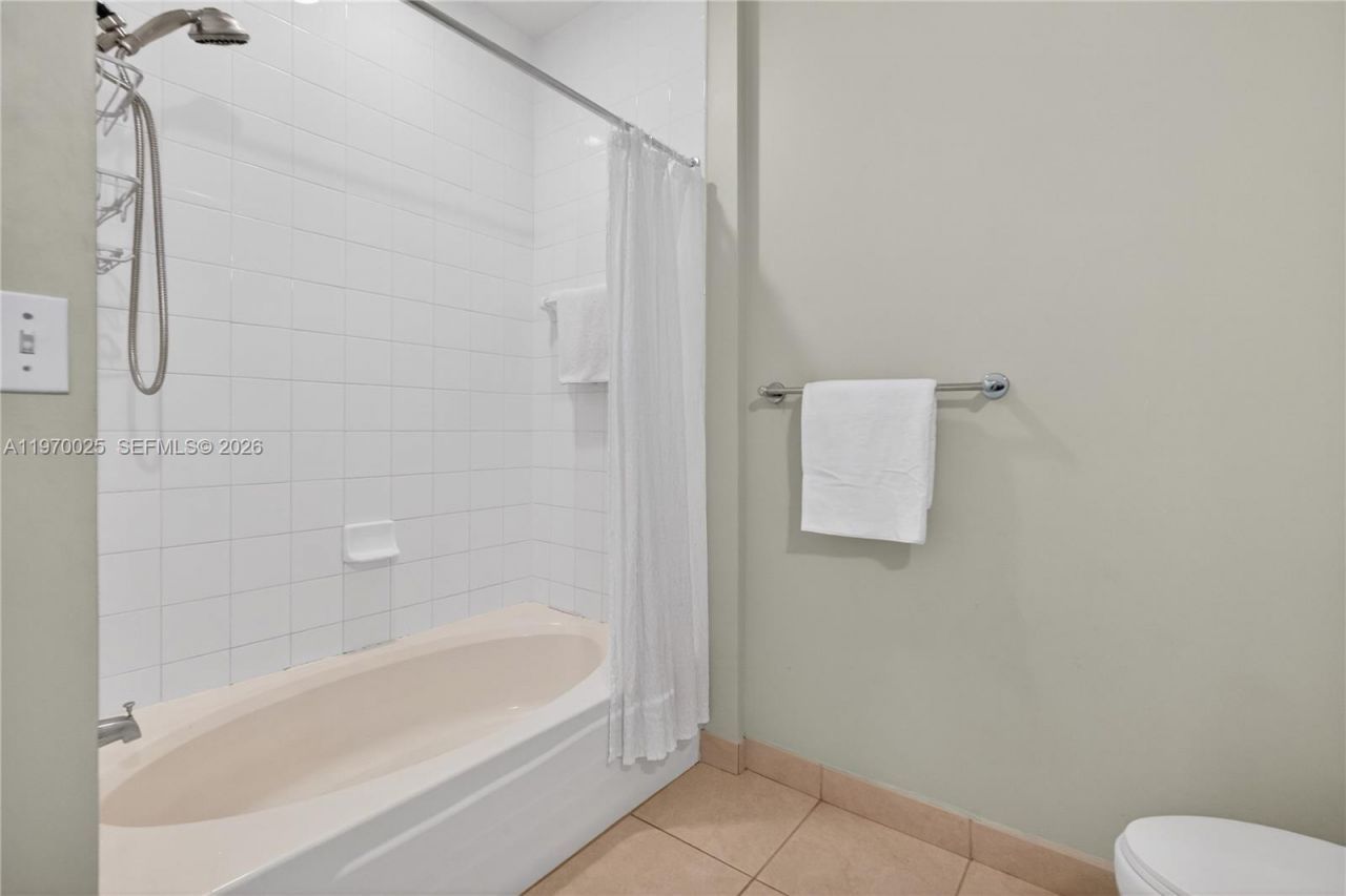 2001 Biscayne Blvd, Unit 2612, Miami, FL 33137 Photo