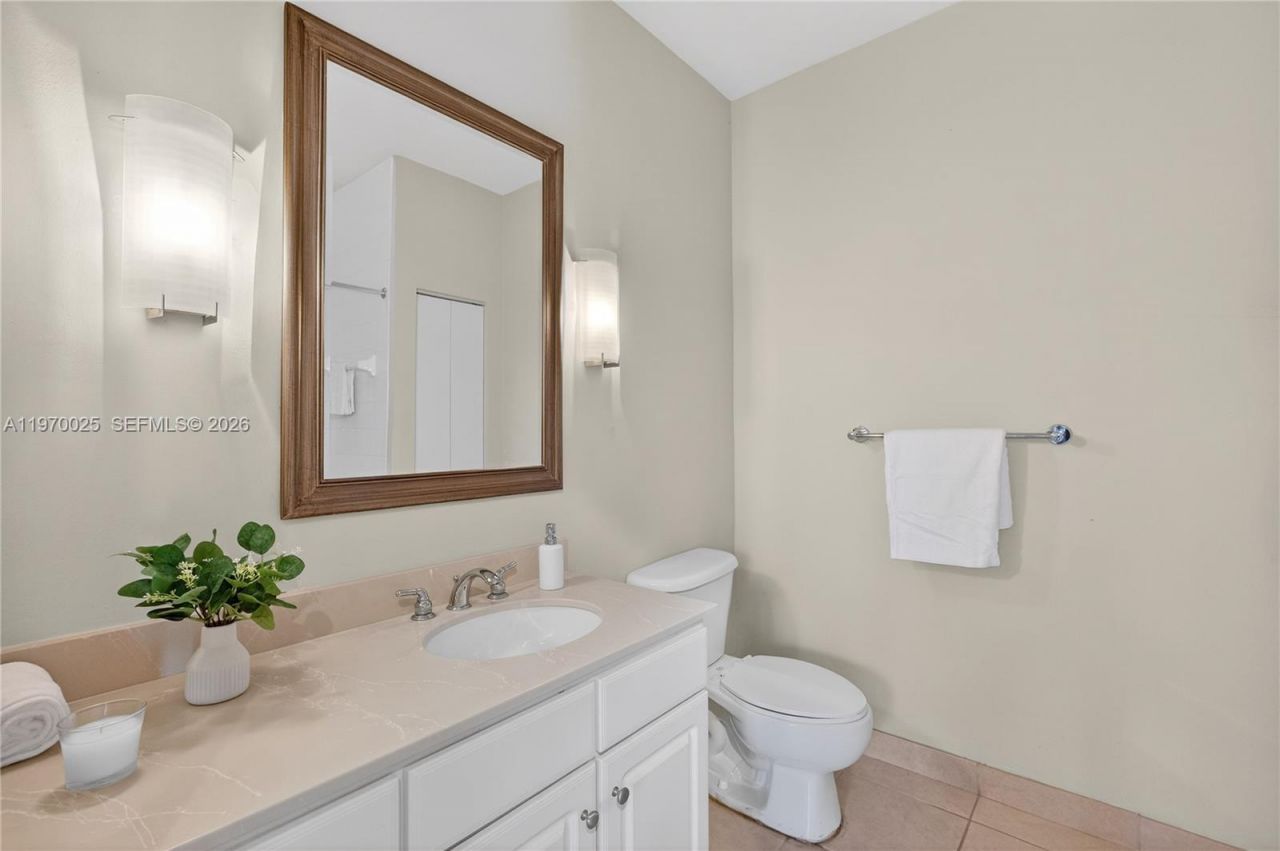 2001 Biscayne Blvd, Unit 2612, Miami, FL 33137 Photo