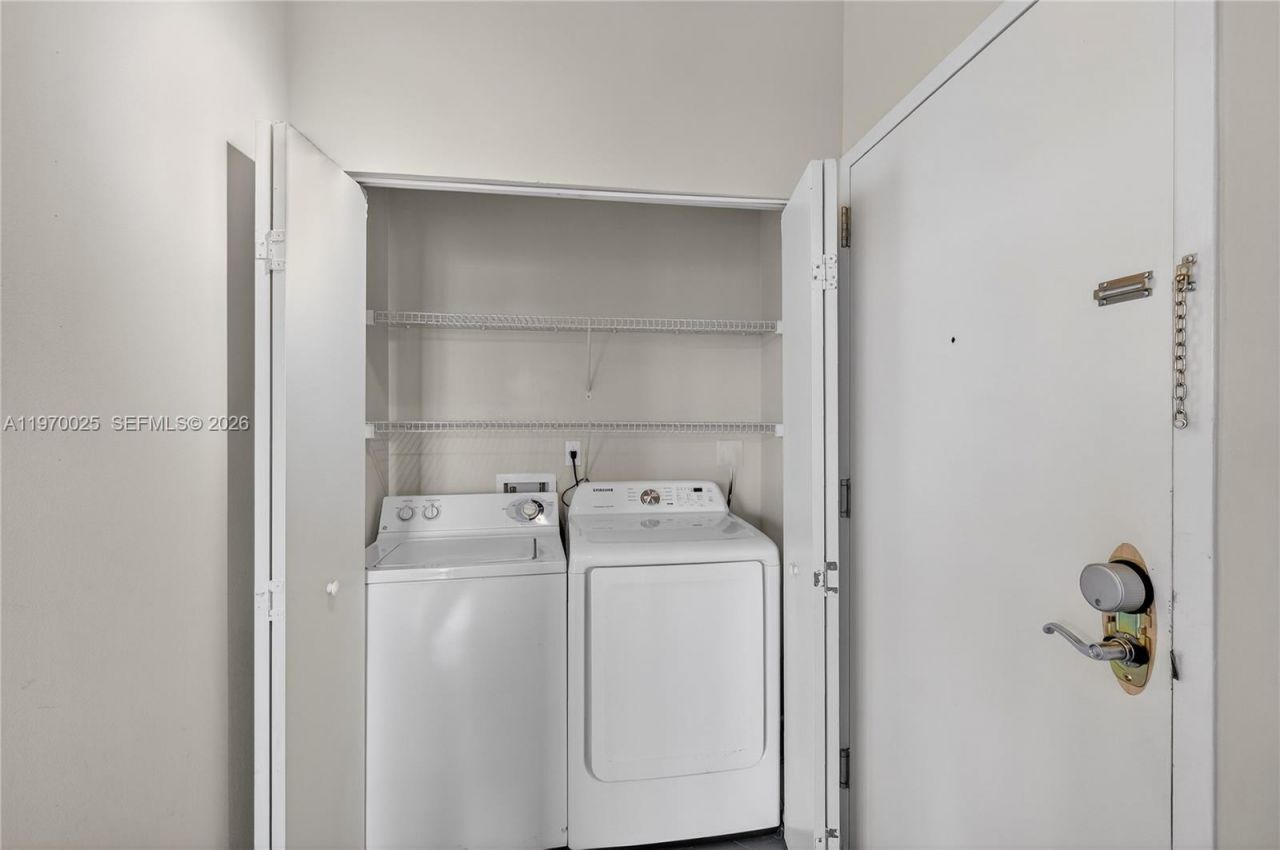 2001 Biscayne Blvd, Unit 2612, Miami, FL 33137 Photo