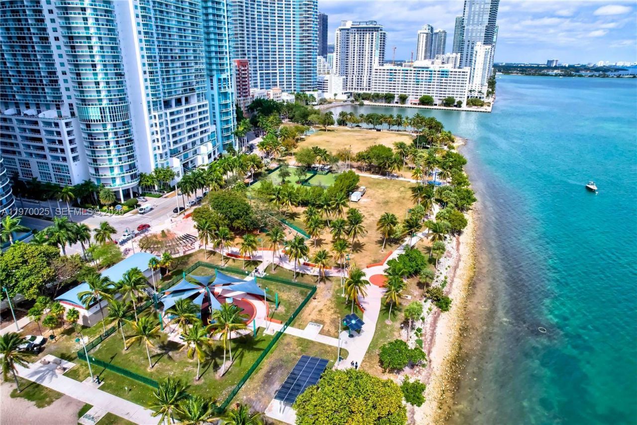 2001 Biscayne Blvd, Unit 2612, Miami, FL 33137 Photo