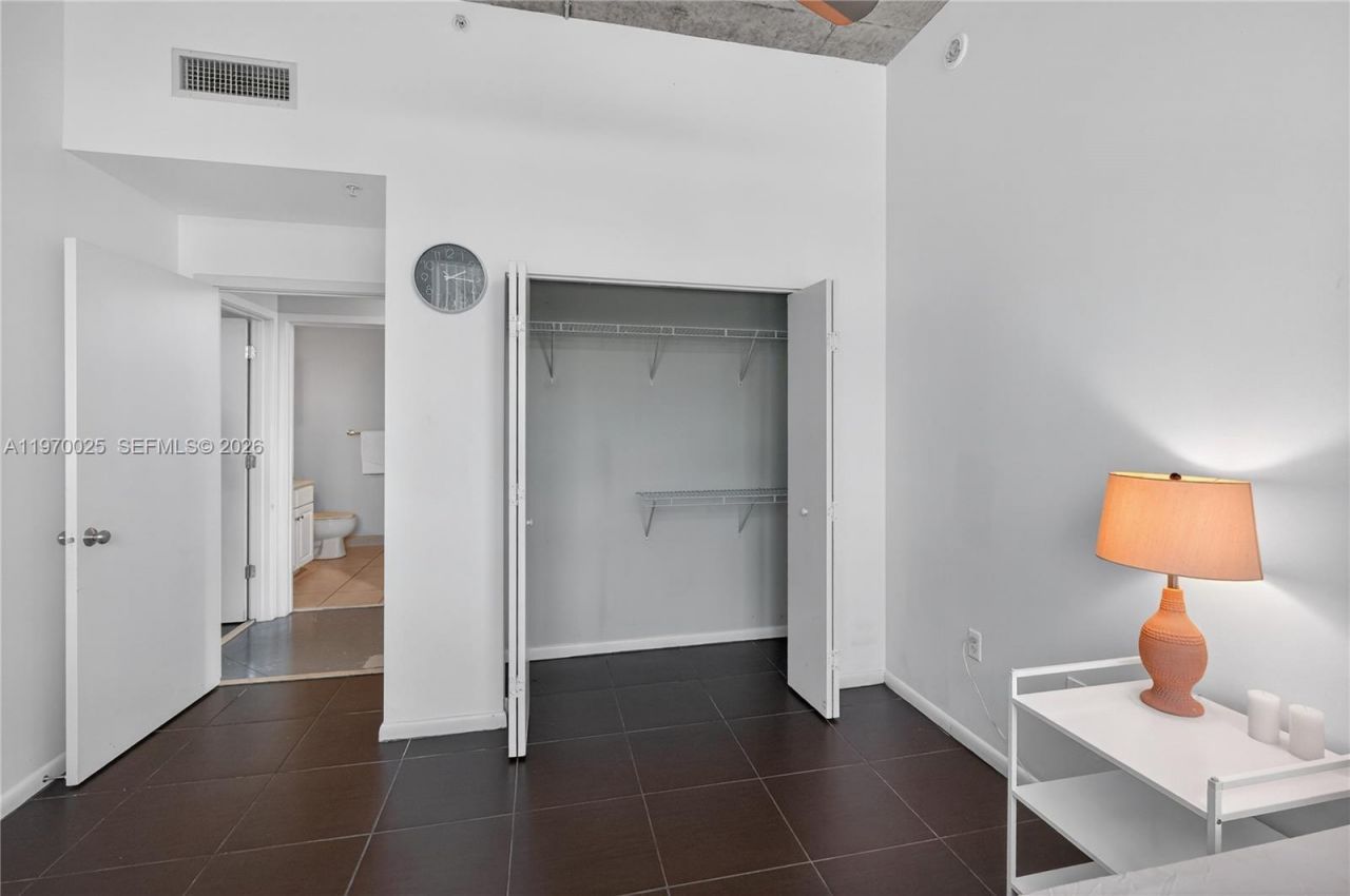 2001 Biscayne Blvd, Unit 2612, Miami, FL 33137 Photo