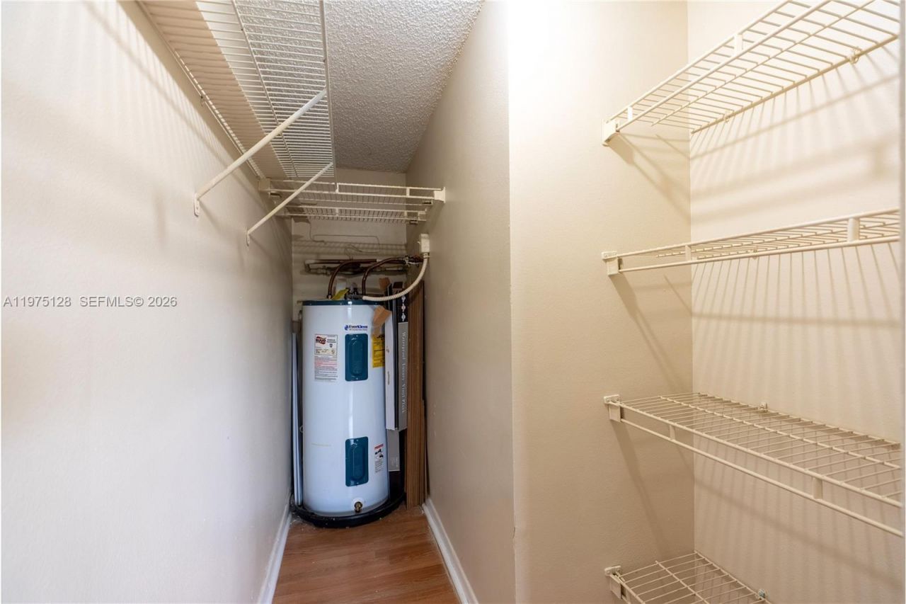 2445 SW 18th Ter , Unit 123, Fort Lauderdale, FL 33315 Photo