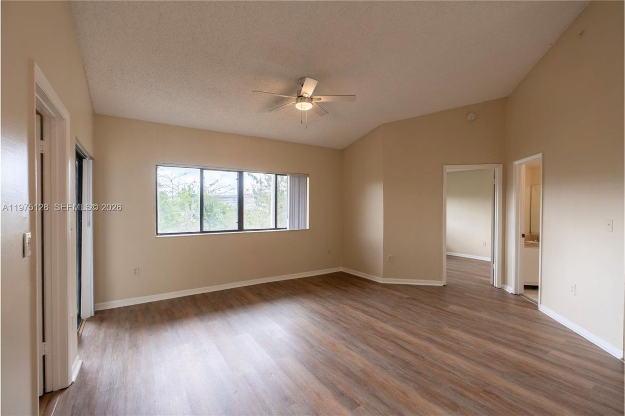 2445 SW 18th Ter , Unit 123, Fort Lauderdale, FL 33315 Photo