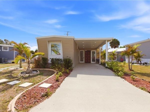 6671 Keystone CT, NORTH PORT, FL 34287